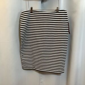 Merona Skirt Ladies Size 14 Stretch Zipper Stripes Cream Black